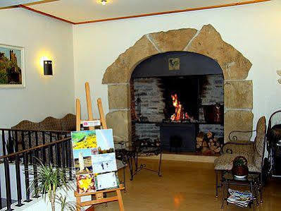Les Chemins Francis - Modern Hotel Bagnols-les-Bains Exteriör bild